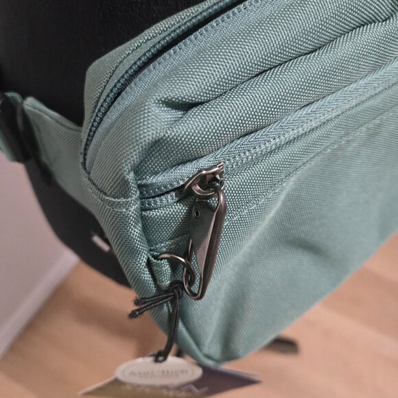 Open Story Anti-Theft travel fanny waist sling pack bag - Picture 3 of 7